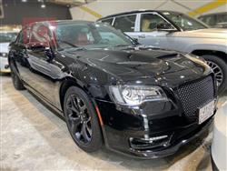 کرایسلەر 300